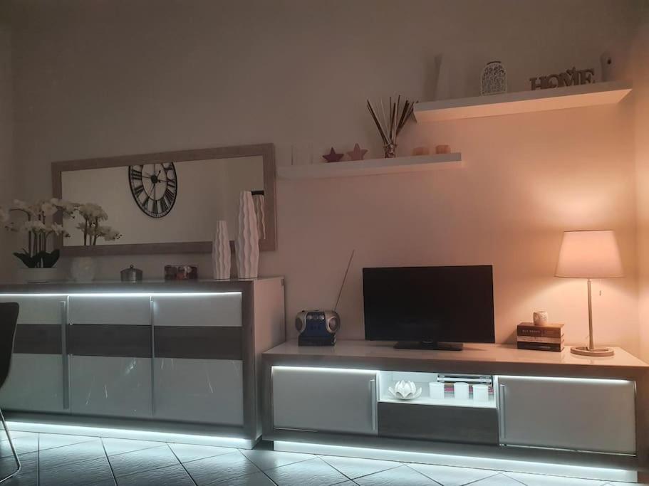 Orchidea Home Trieste Bagian luar foto